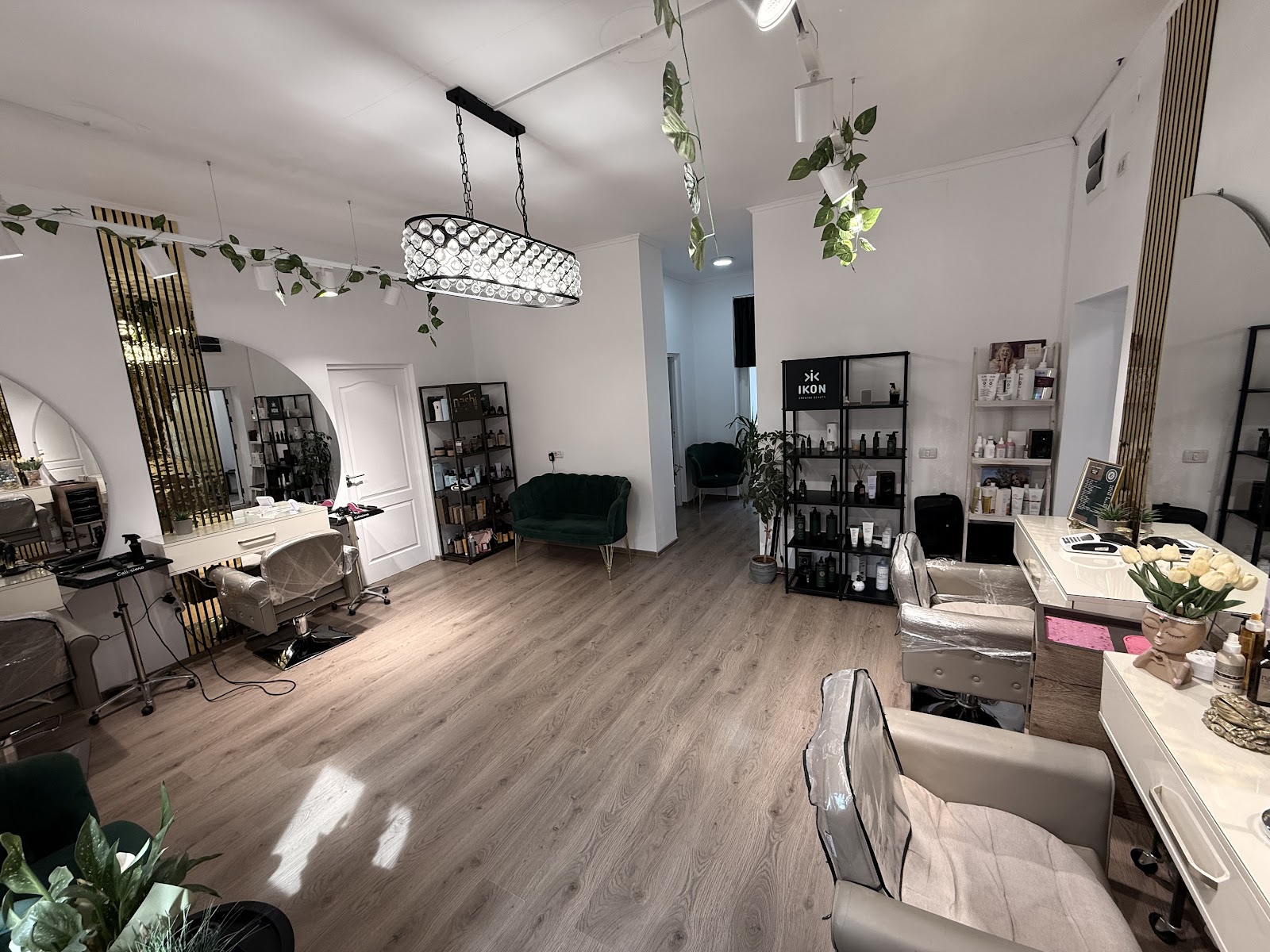 Dream Concept by Cristina Rusz - Salon înfrumusețare Arad