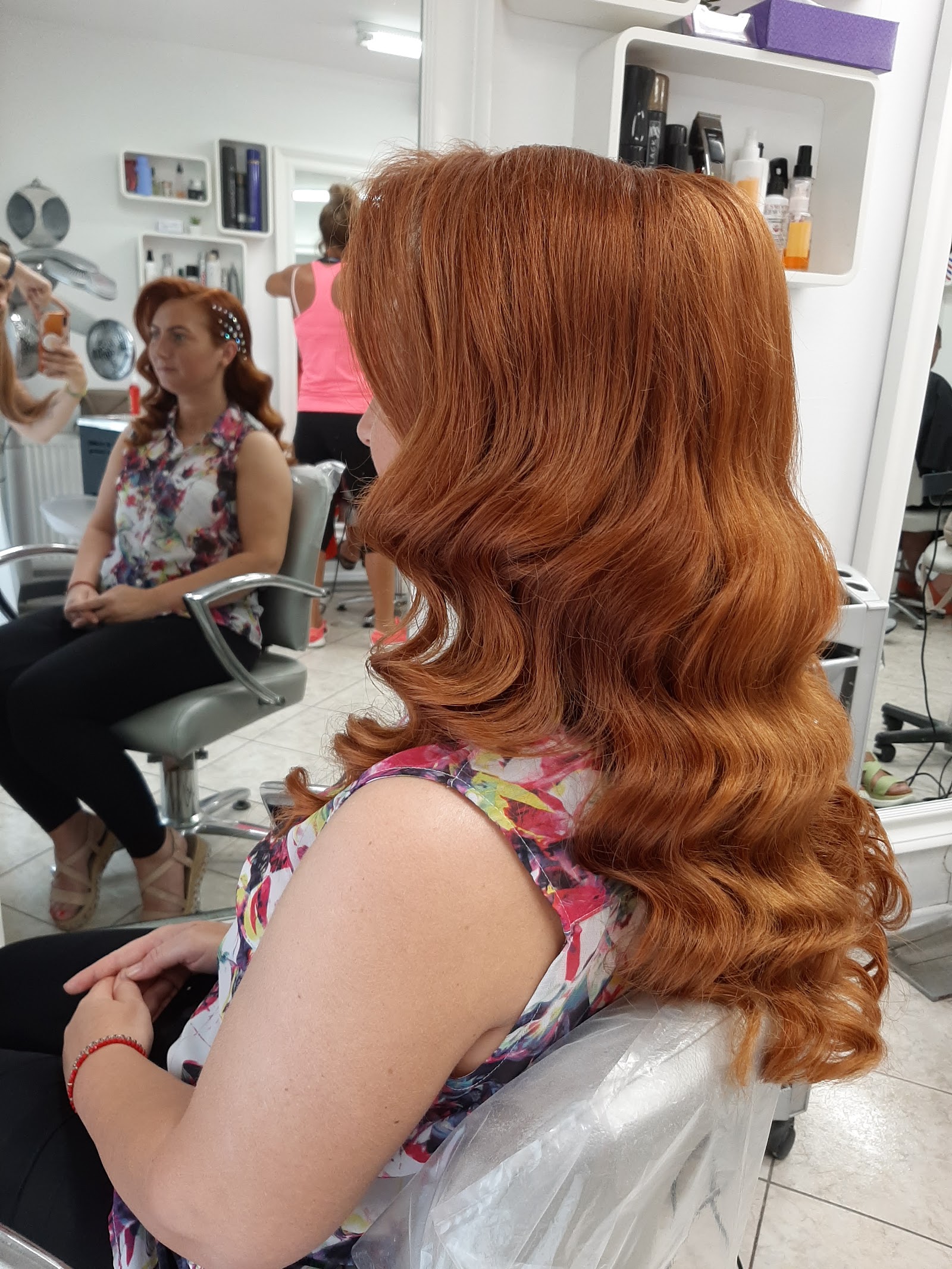Salon Celebrity Beauty
