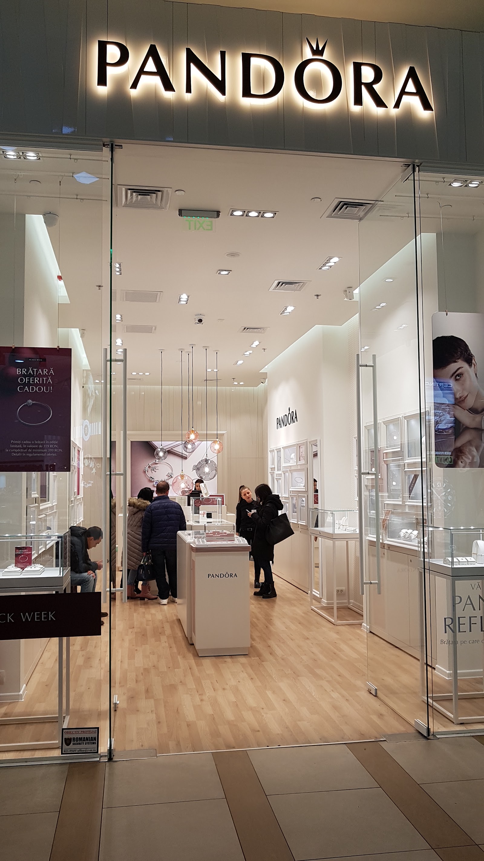 Sabrini - Atrium Mall Arad