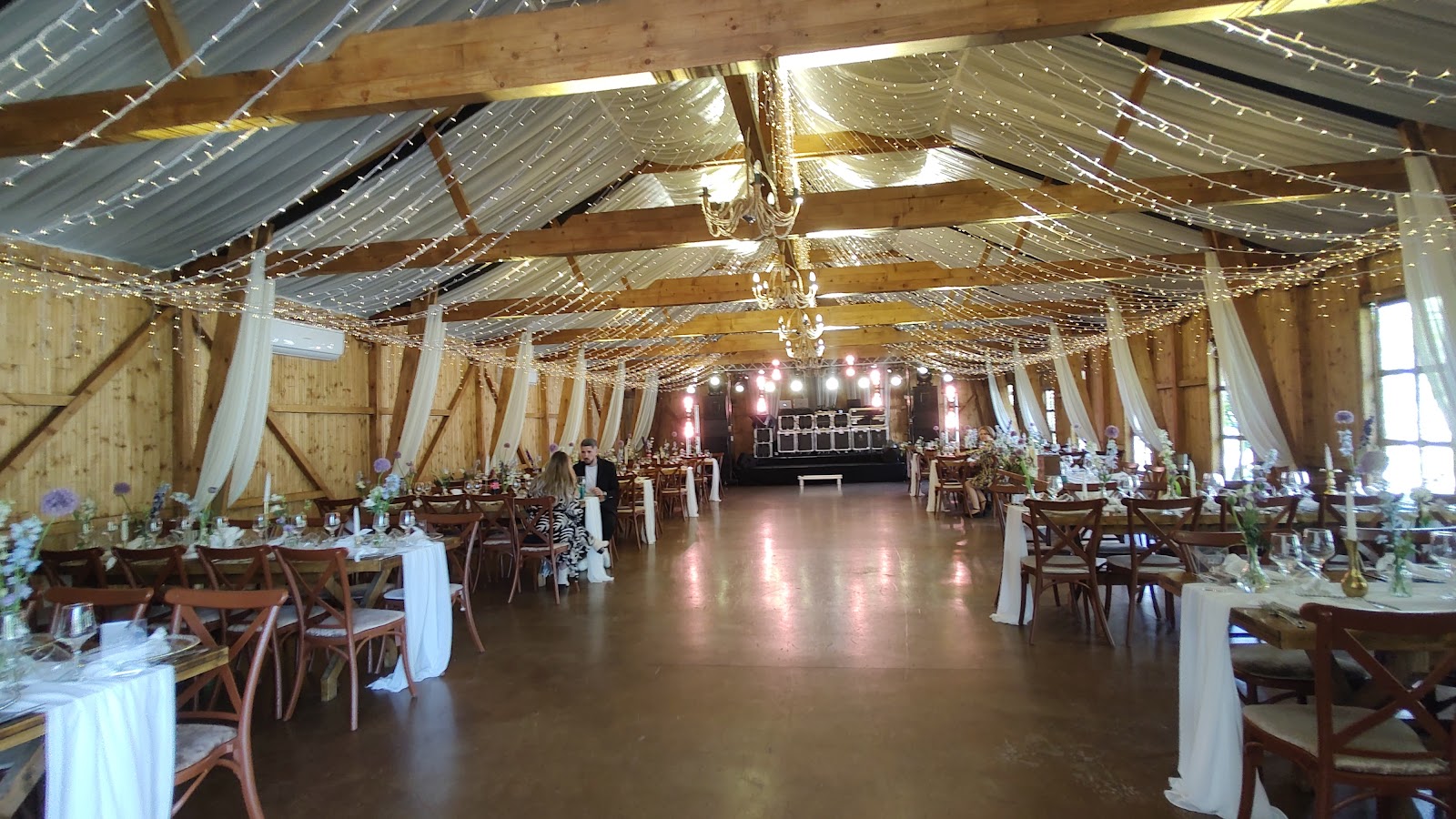 Kaia Events Barn