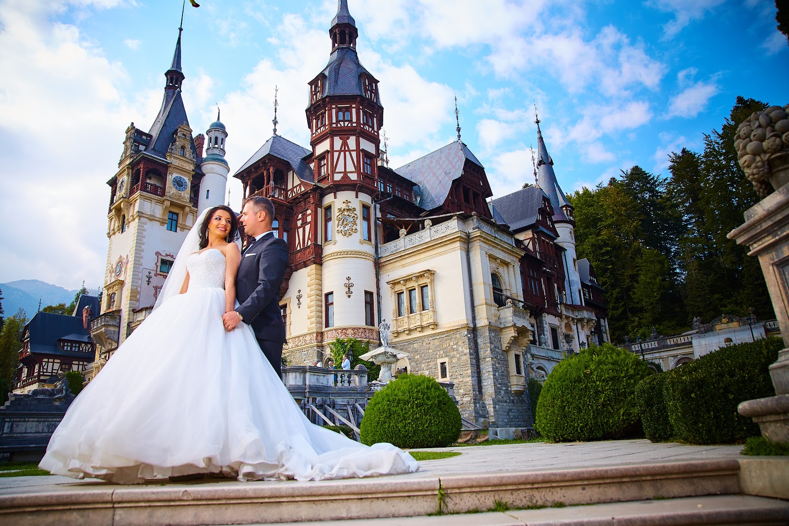 White Weddings - Filmari Nunti Pitesti,Fotograf Pitesti