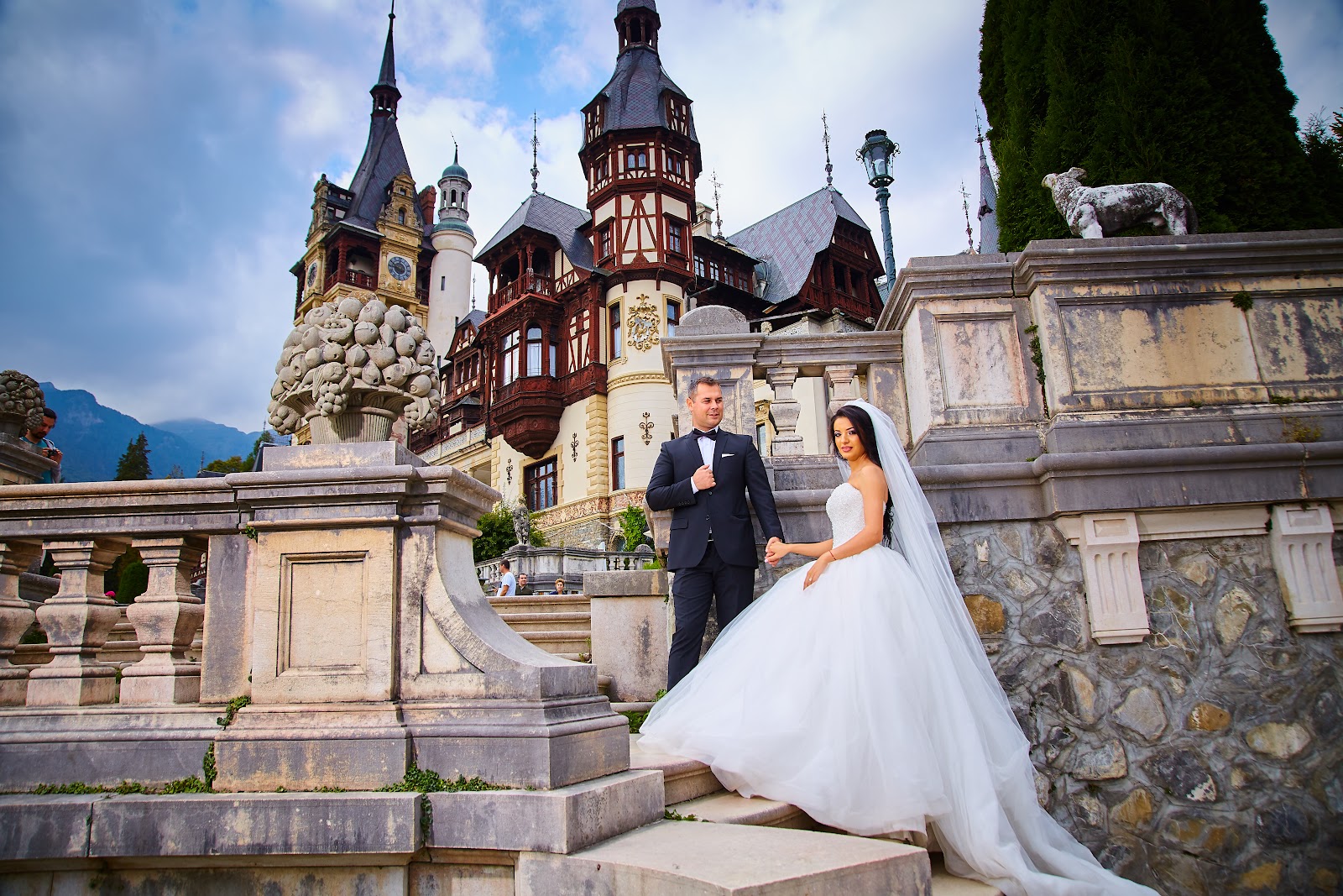 White Weddings - Filmari Nunti Pitesti,Fotograf Pitesti