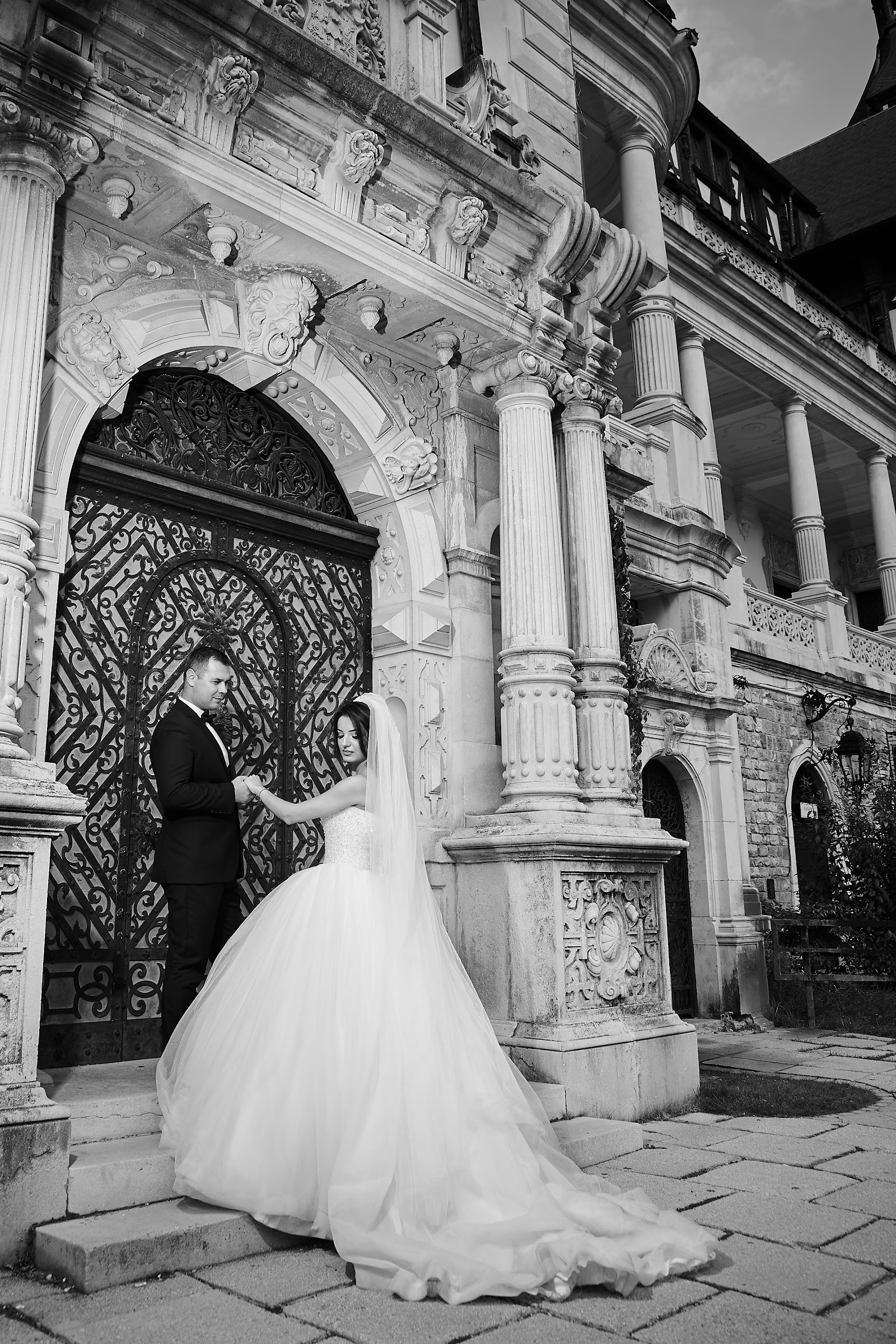 White Weddings - Filmari Nunti Pitesti,Fotograf Pitesti