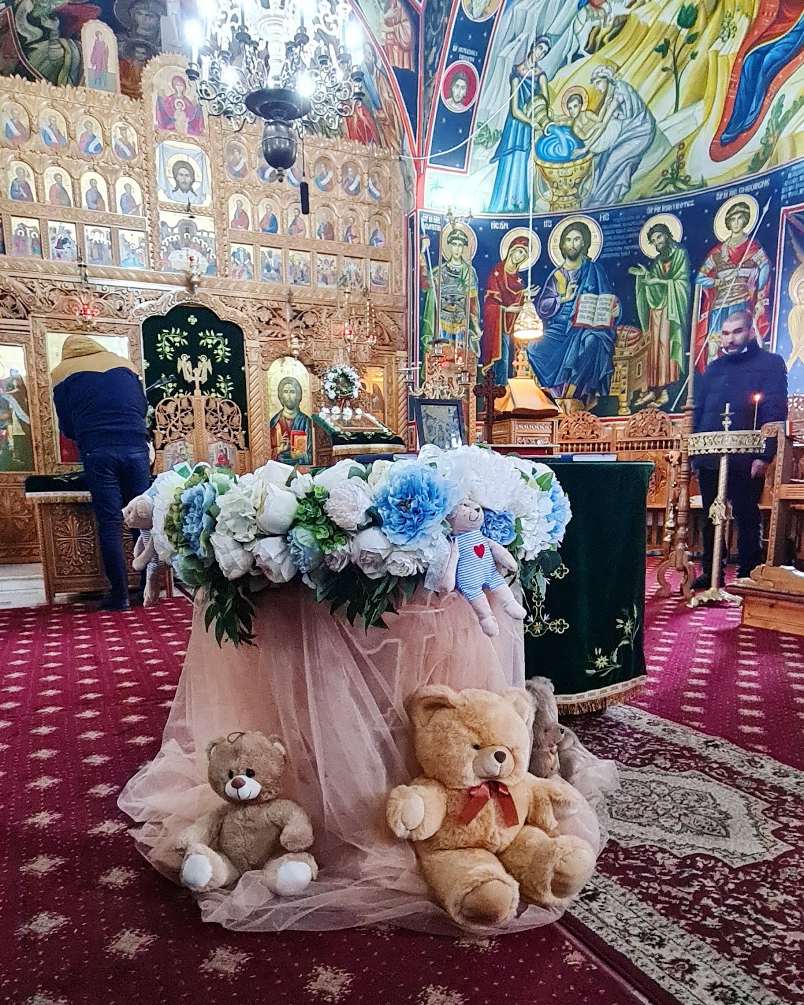 Deco Atelier - flori şi emoţii