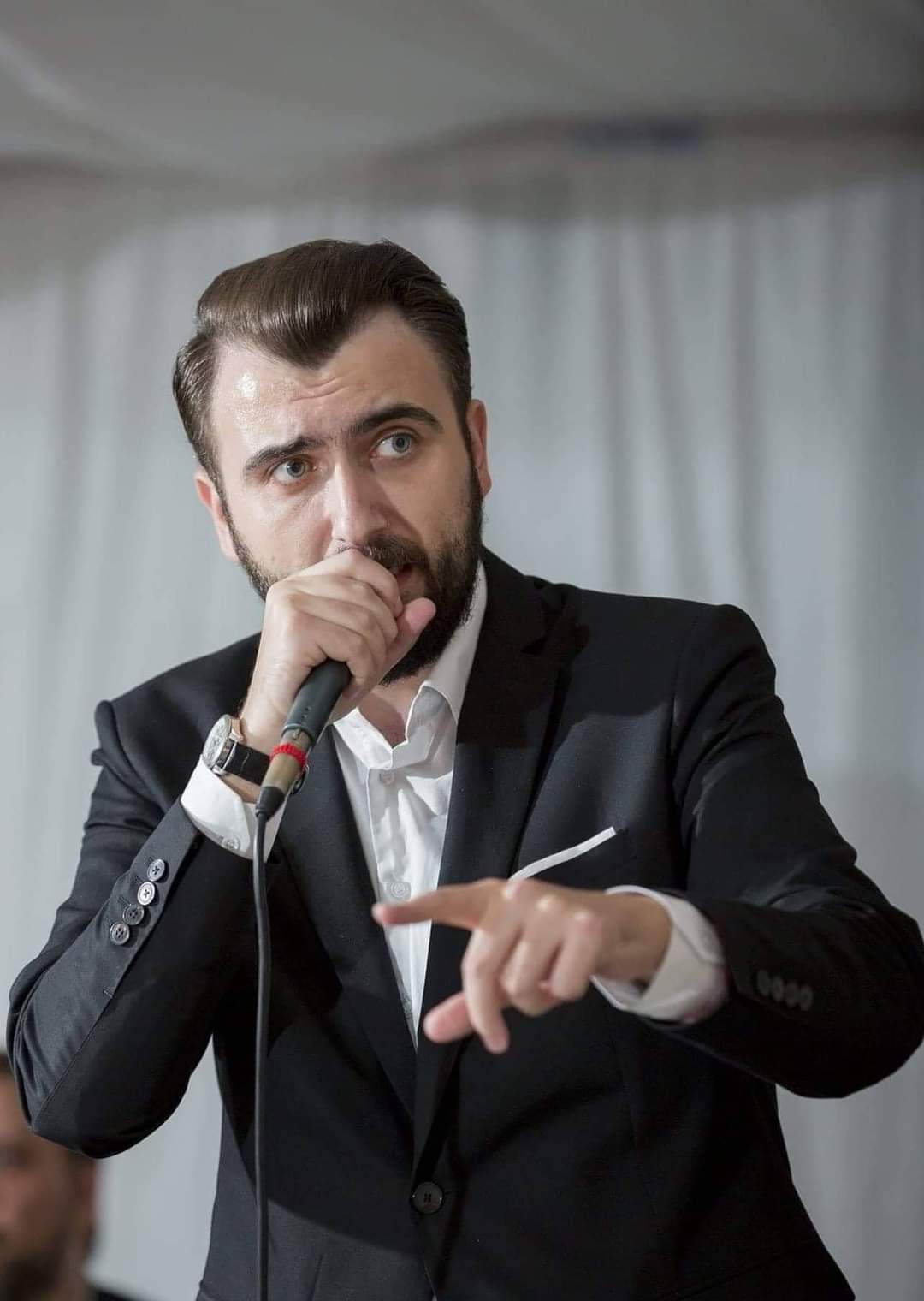 Mareș Pană — Solist & DJ