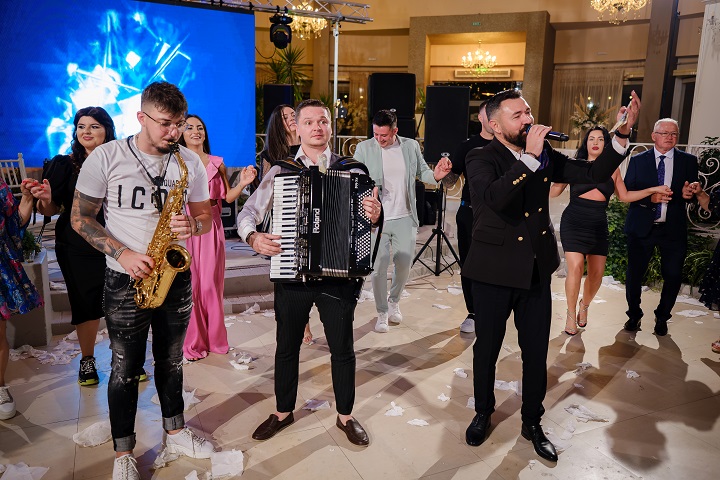 Andreea si Adrian Cirstea Orchestra