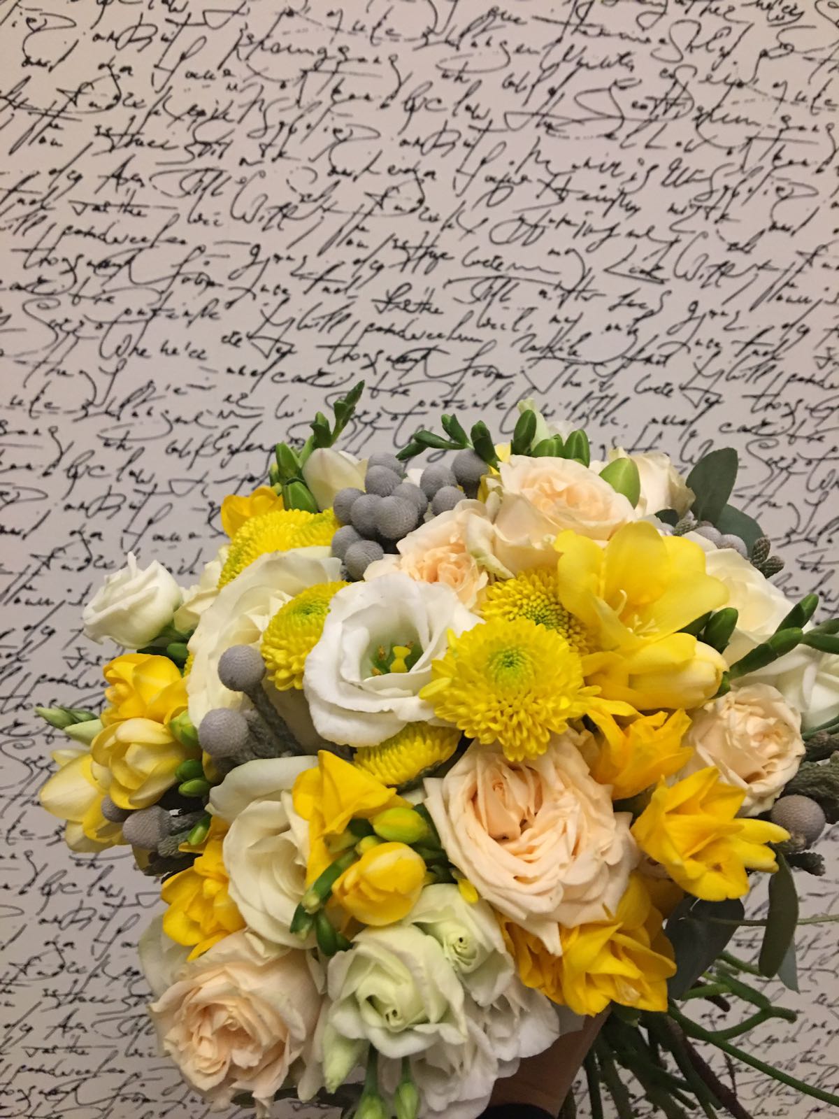 Danielle Flowers - Flori, aranjamente nunta, botez, evenimente Pitesti