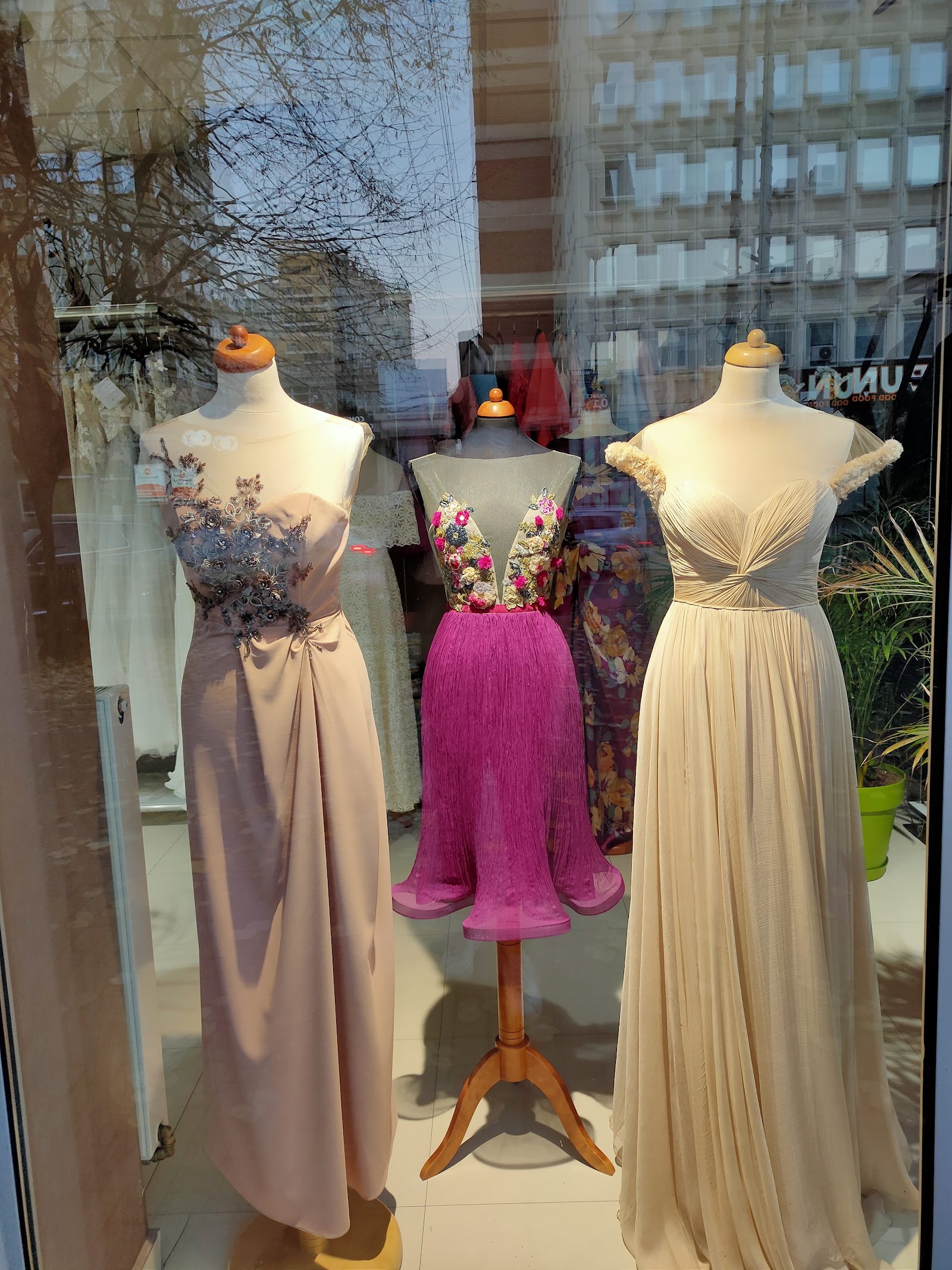 Innocenti Sposa