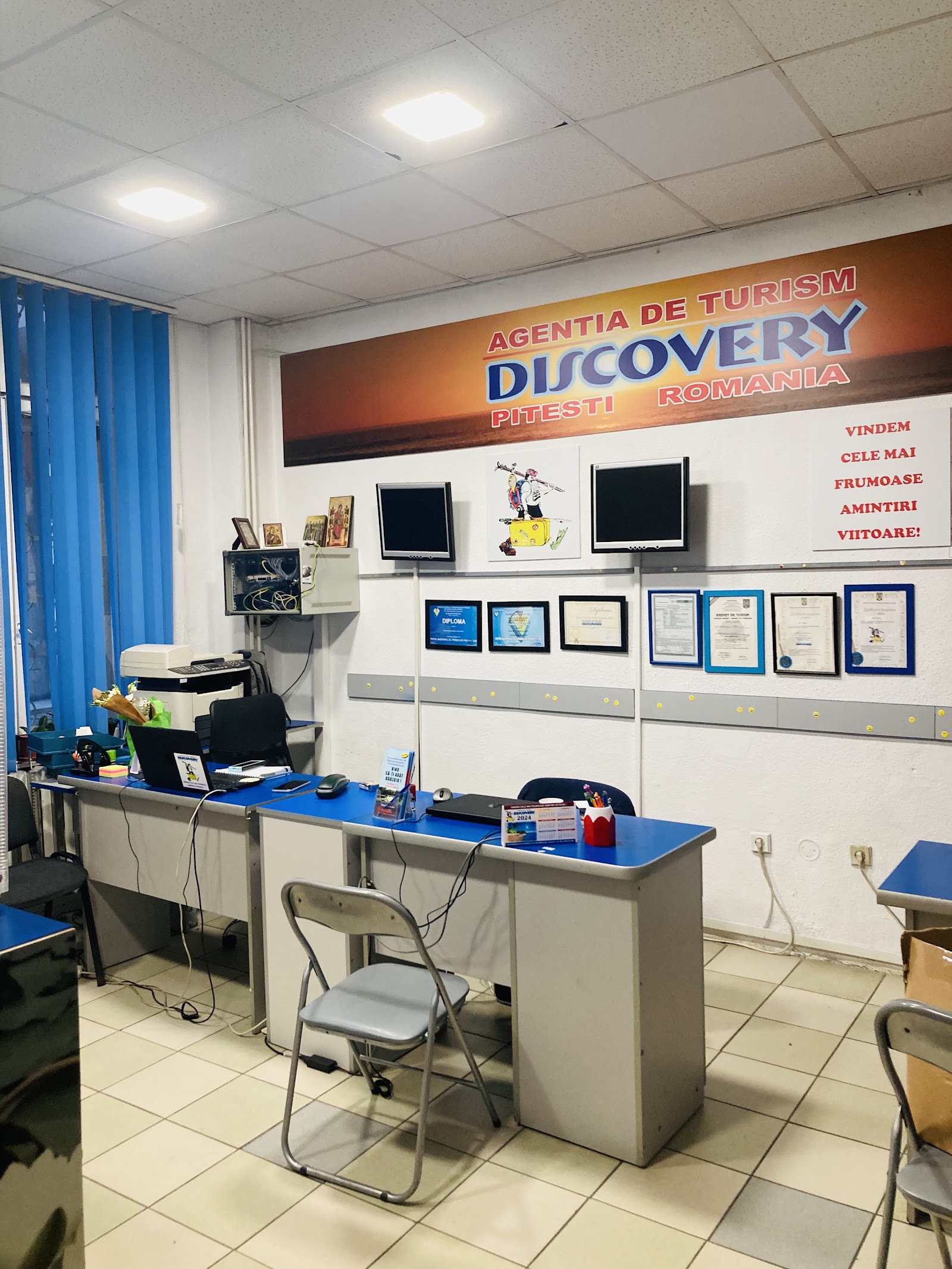 Agenția de turism Discovery 1
