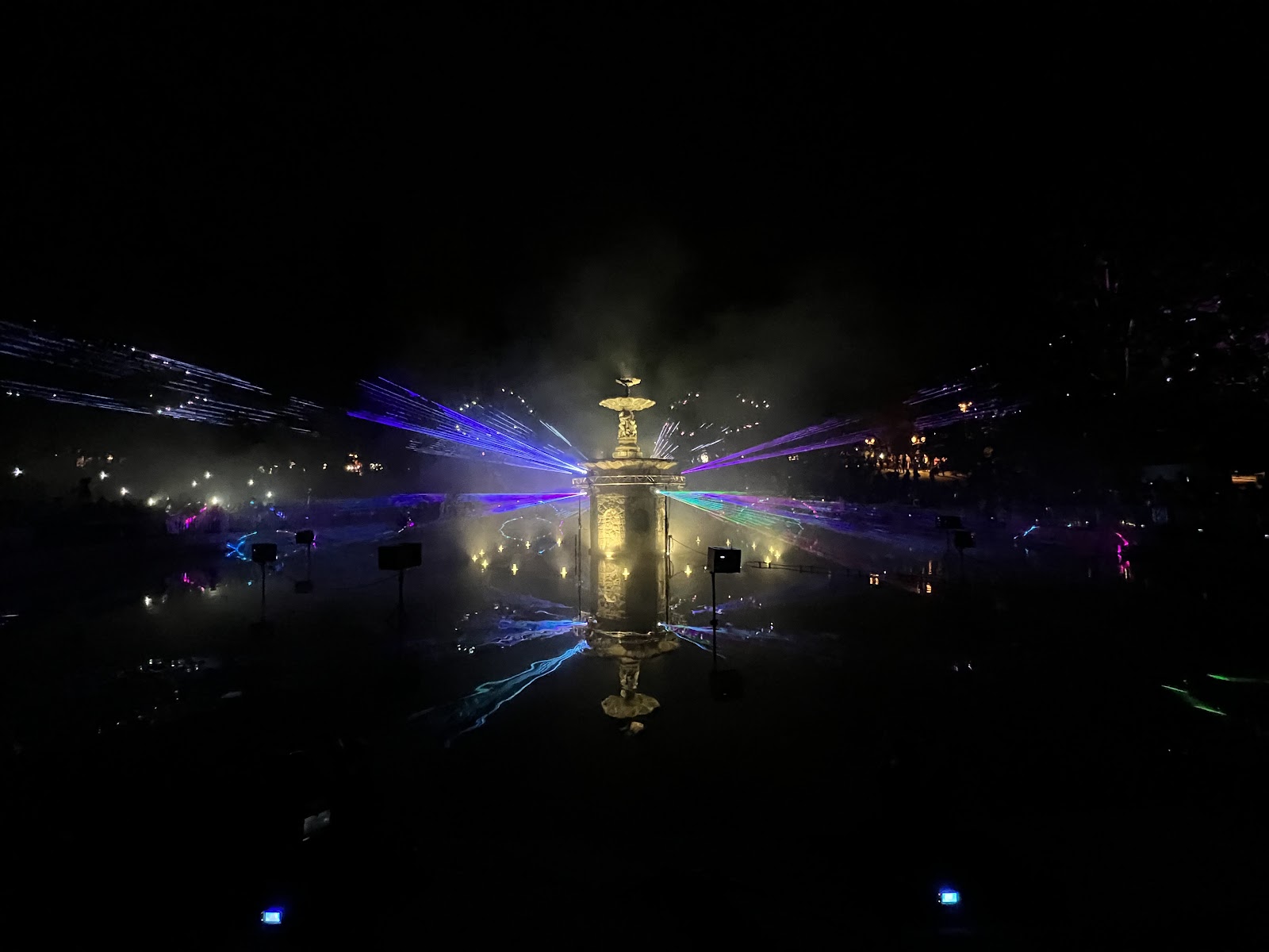 LASER SHOWS S.R.L.