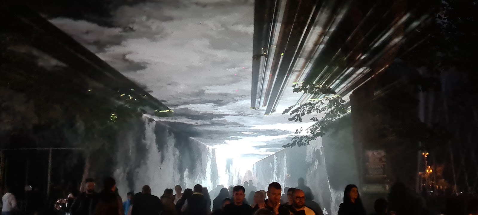 LASER SHOWS S.R.L.