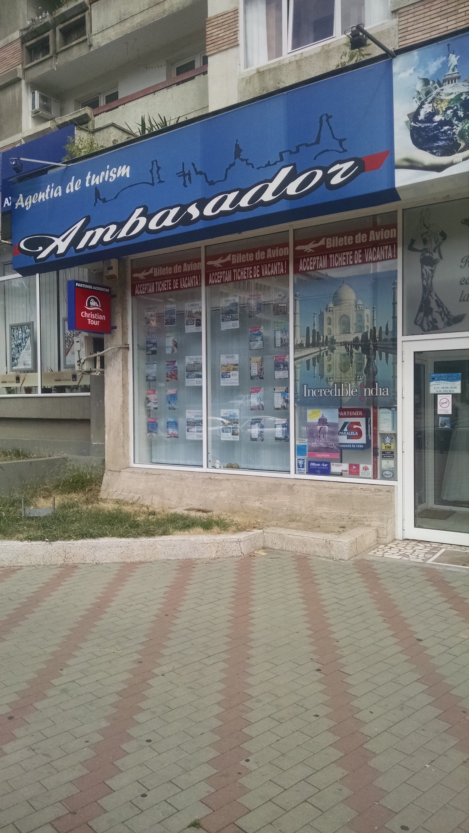 AMBASADOR TOURS&TRAVELS S.R.L.