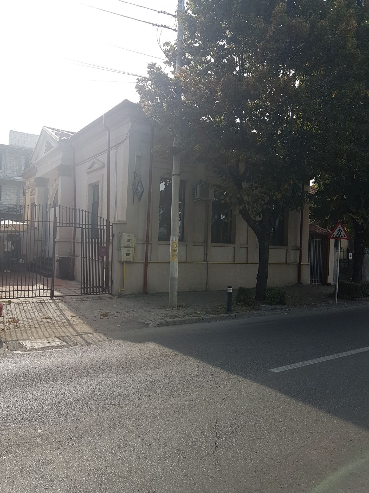 Zerin Salon de Infrumusetare