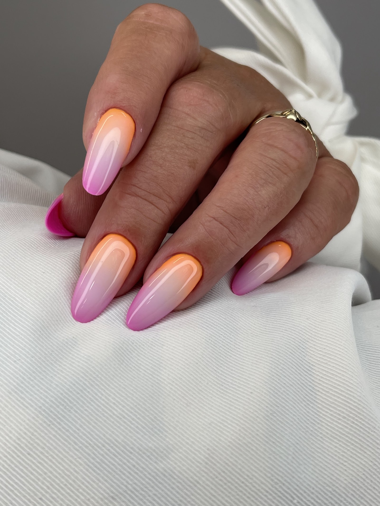 REVER Beauty Concept (salon de înfrumusețare)