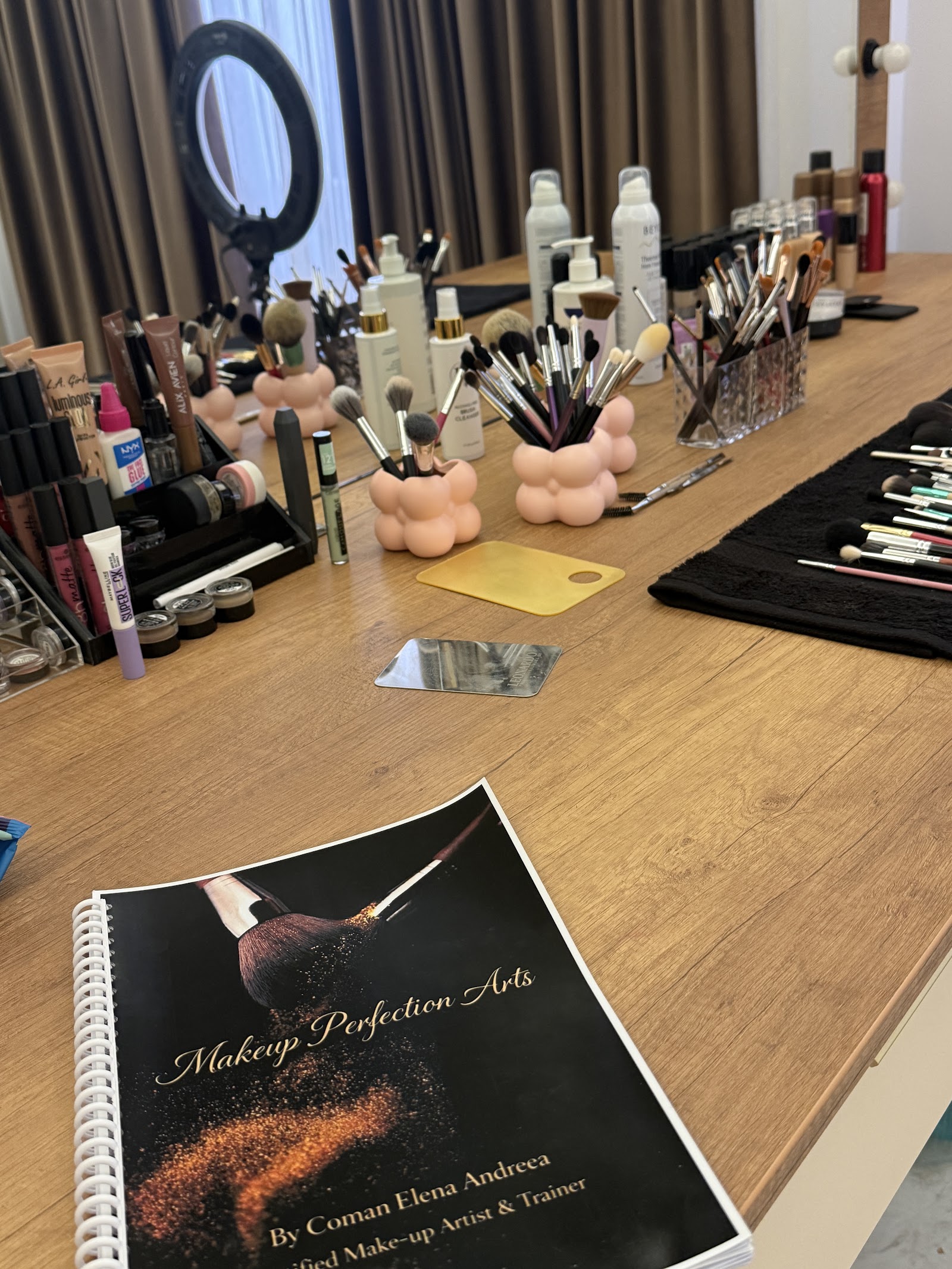 Make-up Artist Andreea Coman