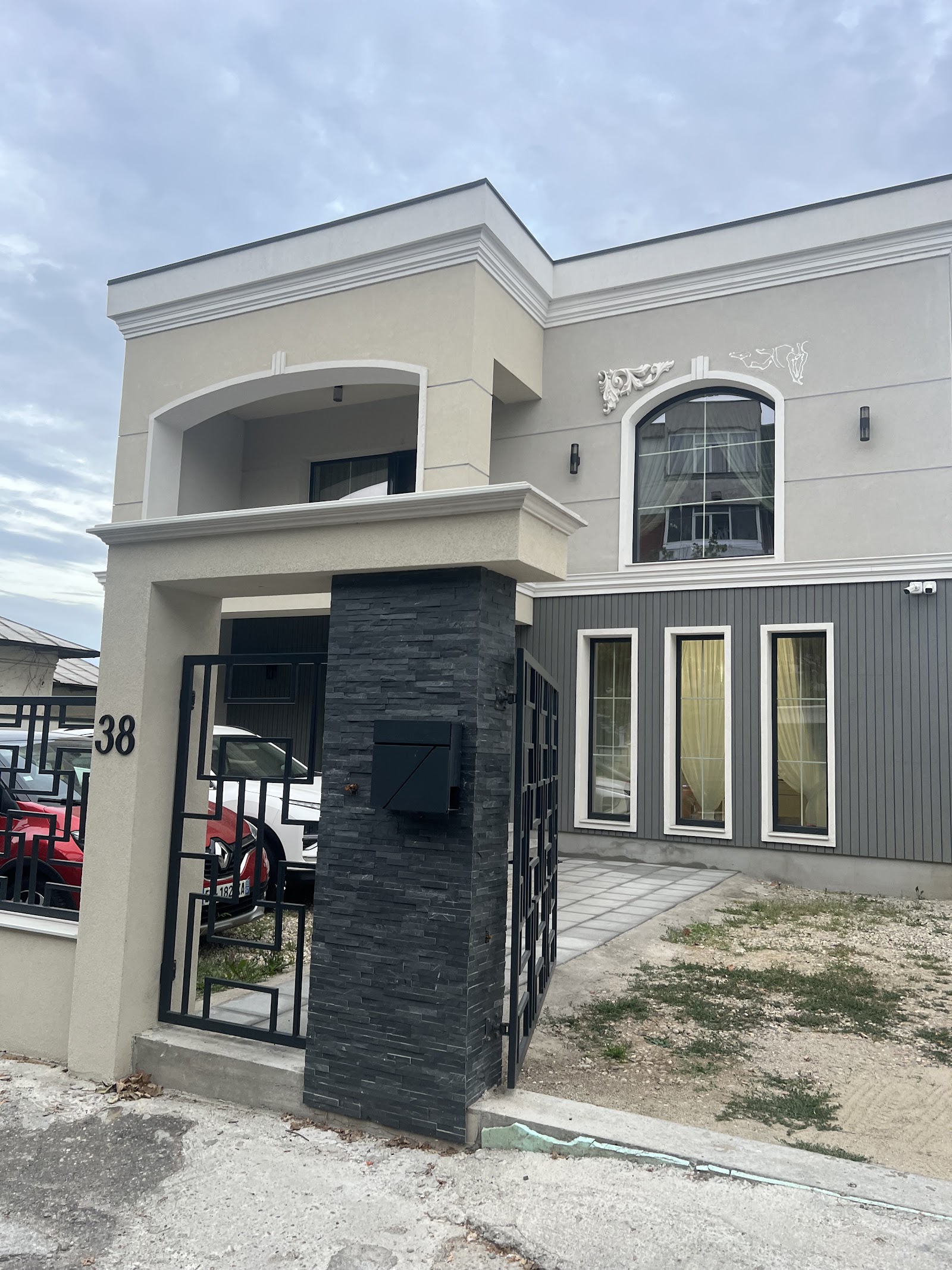 Distinct beauty salon & academy