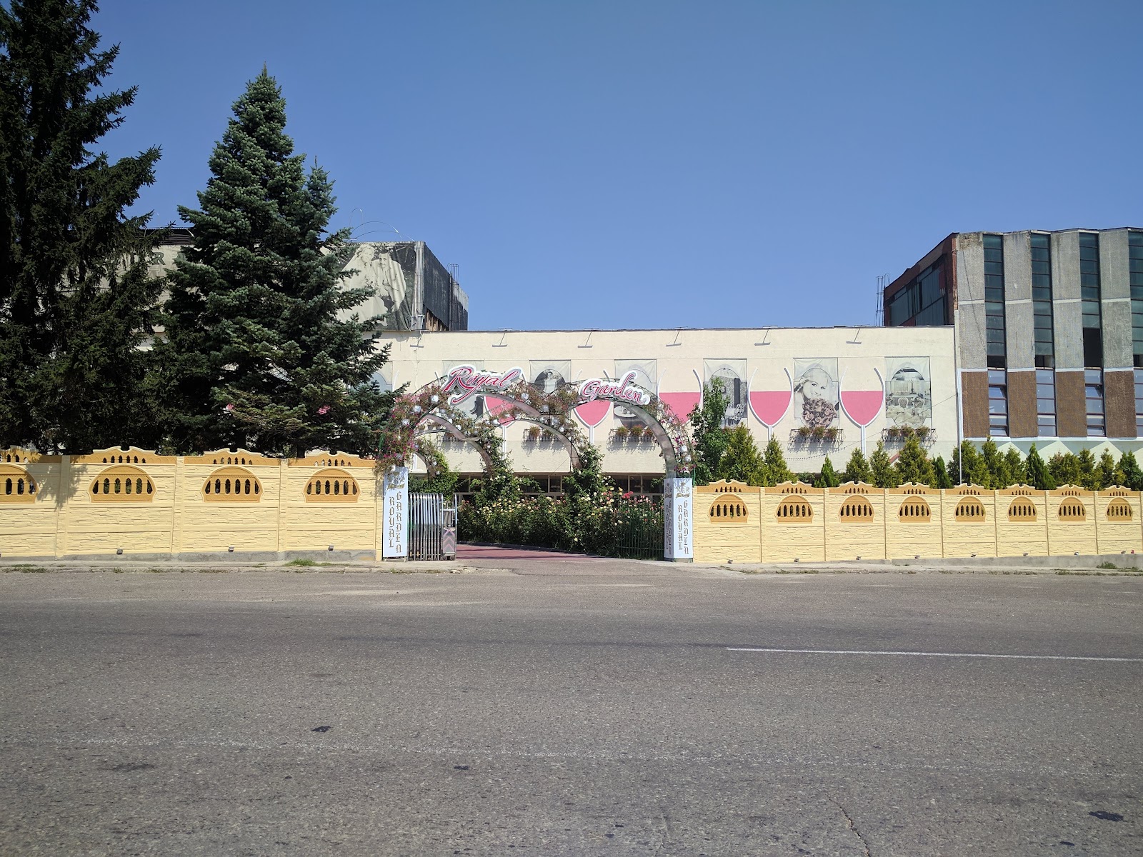 Royal Garden