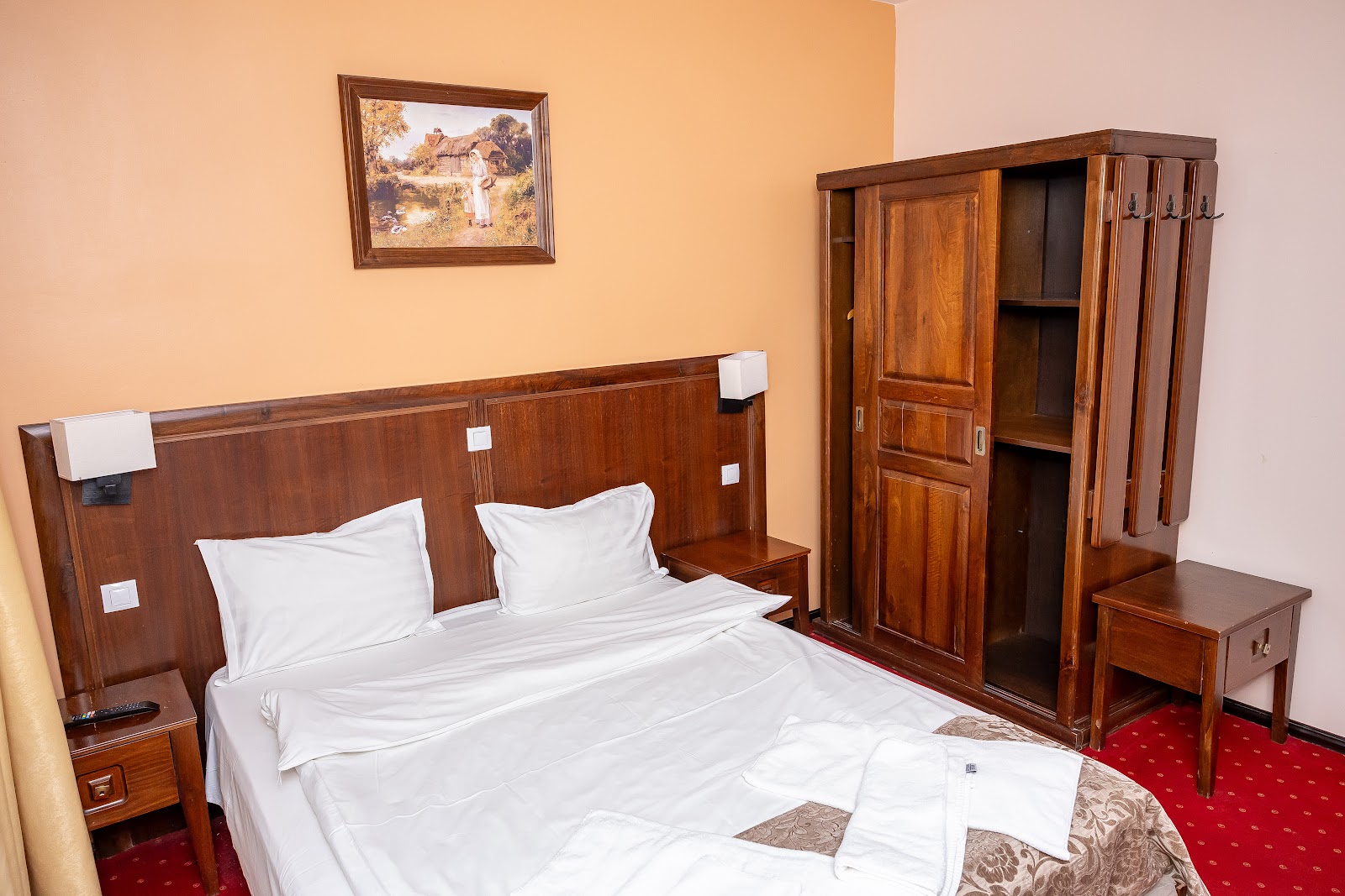 Pensiunea Margo - Cazare Bacau, Hemeiusi, Salon nunti, Restaurant