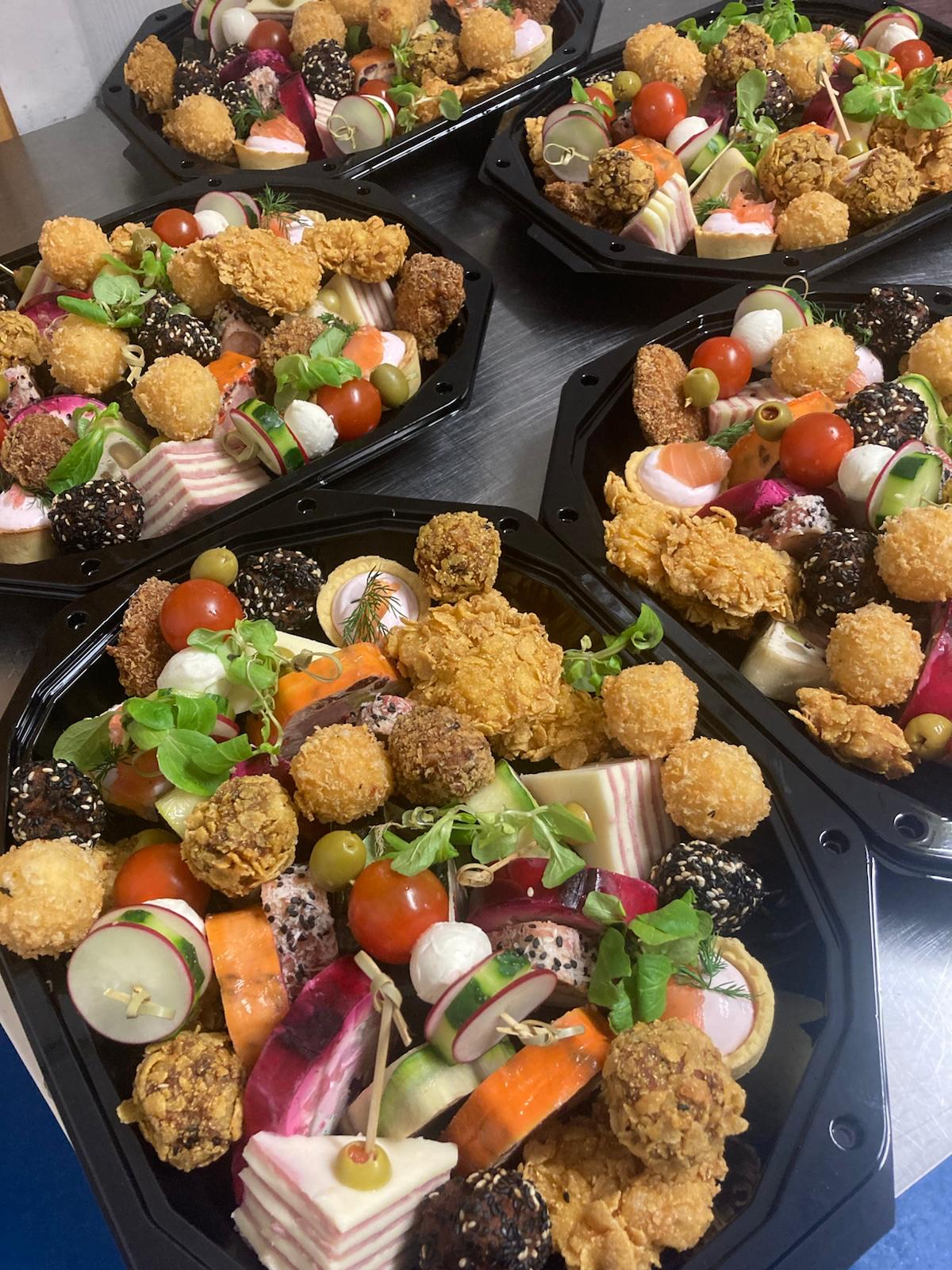 CATERING BACAU LA OVIDIU PAPA BUN