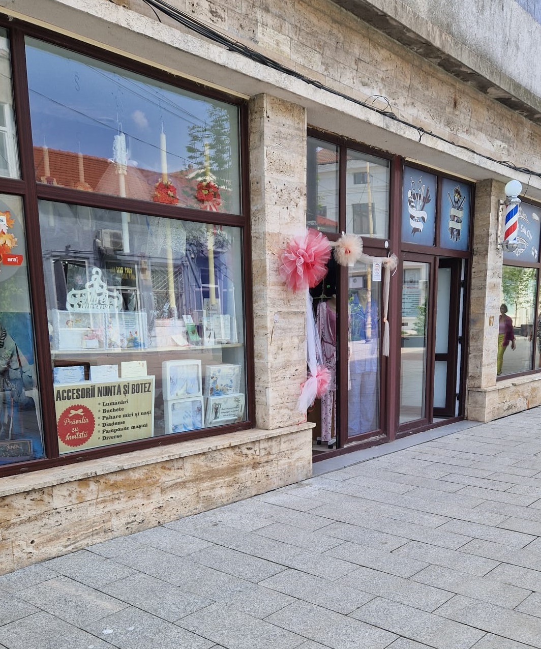 Pravalia cu invitatii - accesorii nunta si botez