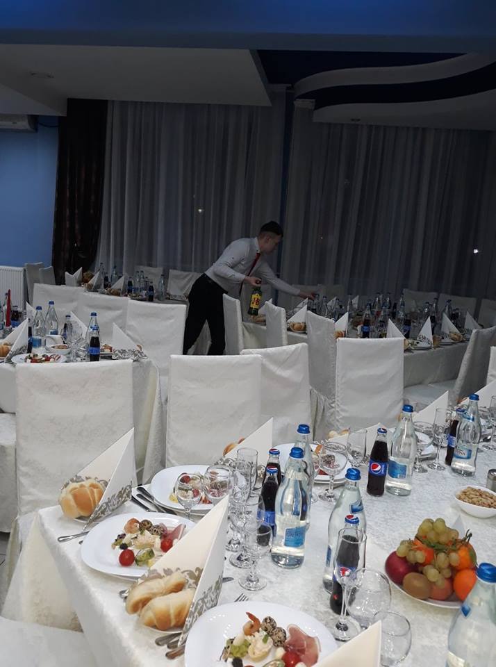 Curcanul de Aur - Restaurant Evenimente, Nunti,Botezuri Bacau. Meniul Zilei, Livrare Mancare, Catering Bacau