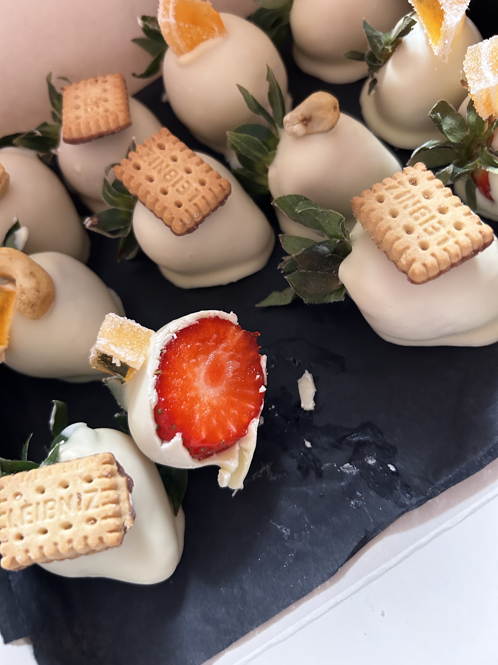 Fraises Au Chocolat | Dessert Shop