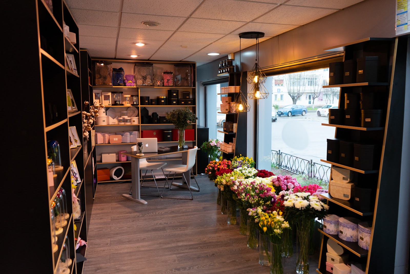 Floraria RA Flower Shop