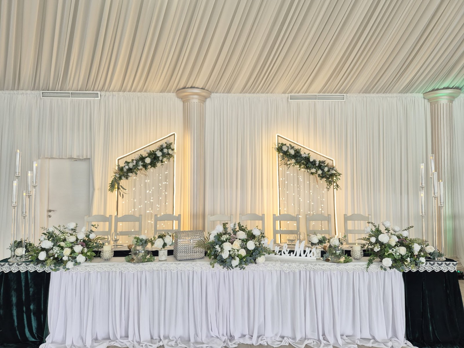 Festiv Decorațiuni: Organizator Evenimente Bacău | Nuntă, Botez, Corporate