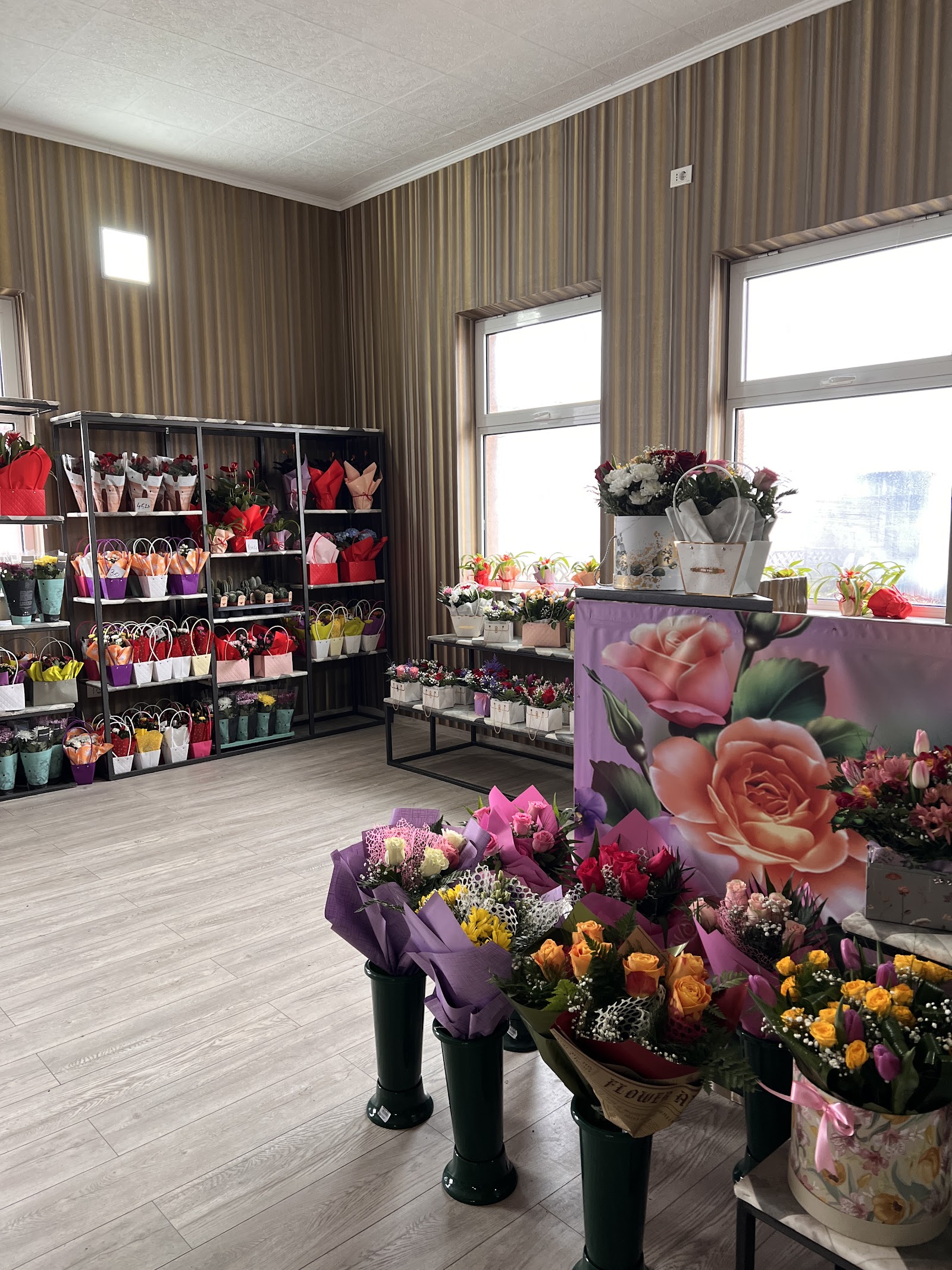 Florarie Răcăciuni, Bacău - Family Flowers Art