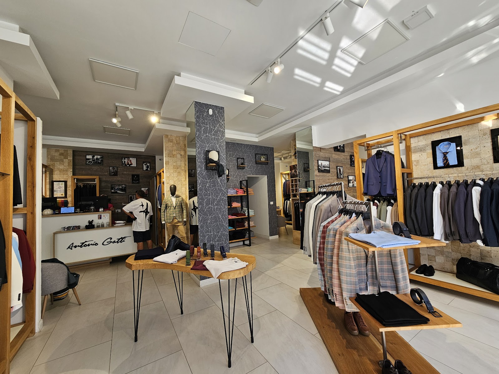 Antonio Gatti Showroom