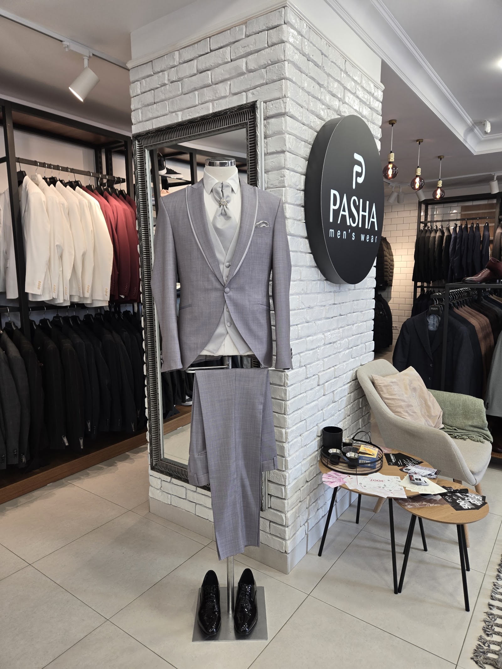 Pasha Men’s Wear