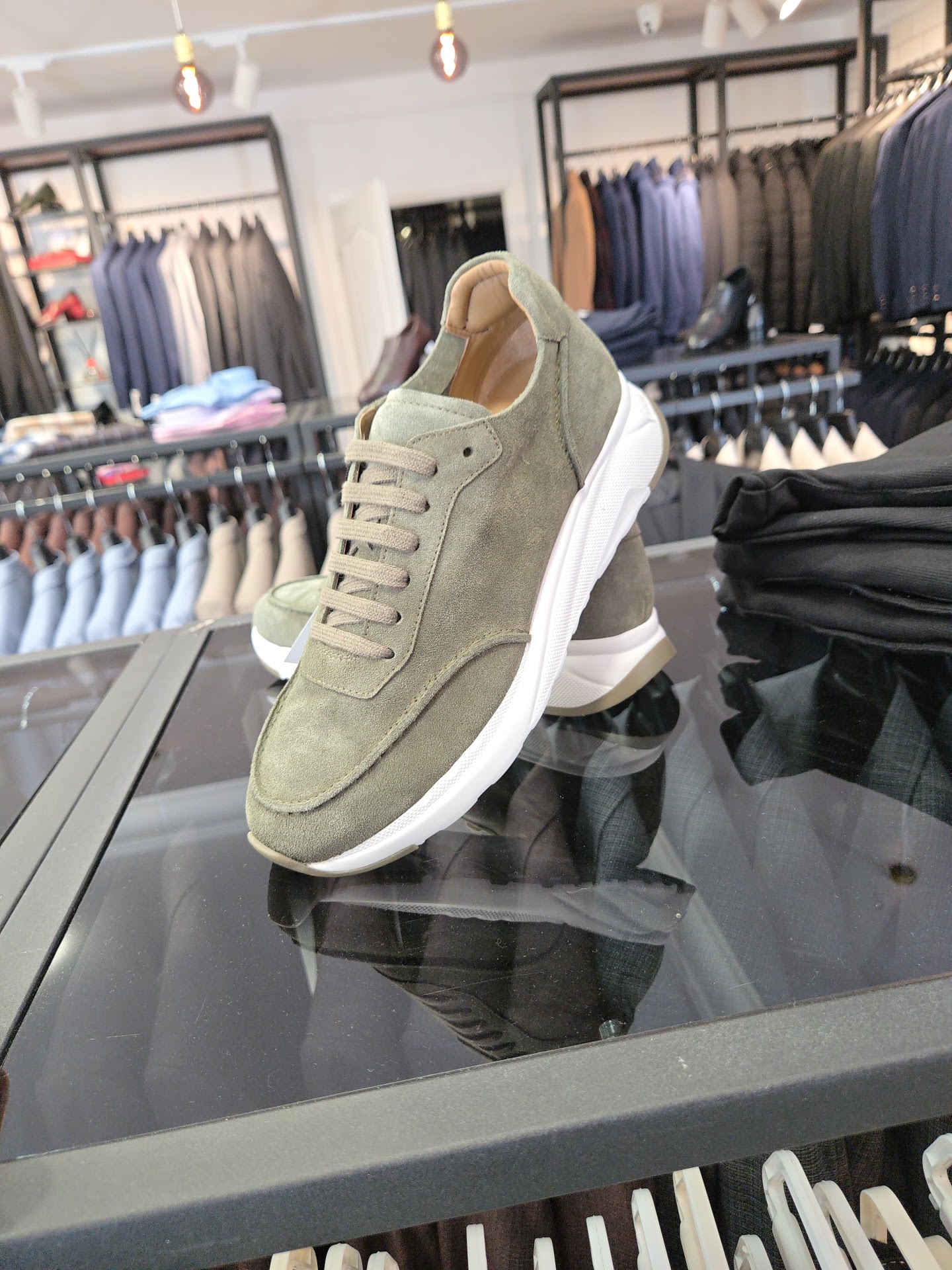 Pasha Men’s Wear