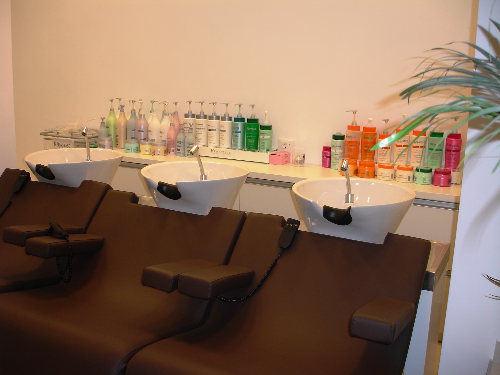 Esthetique Beauty Center