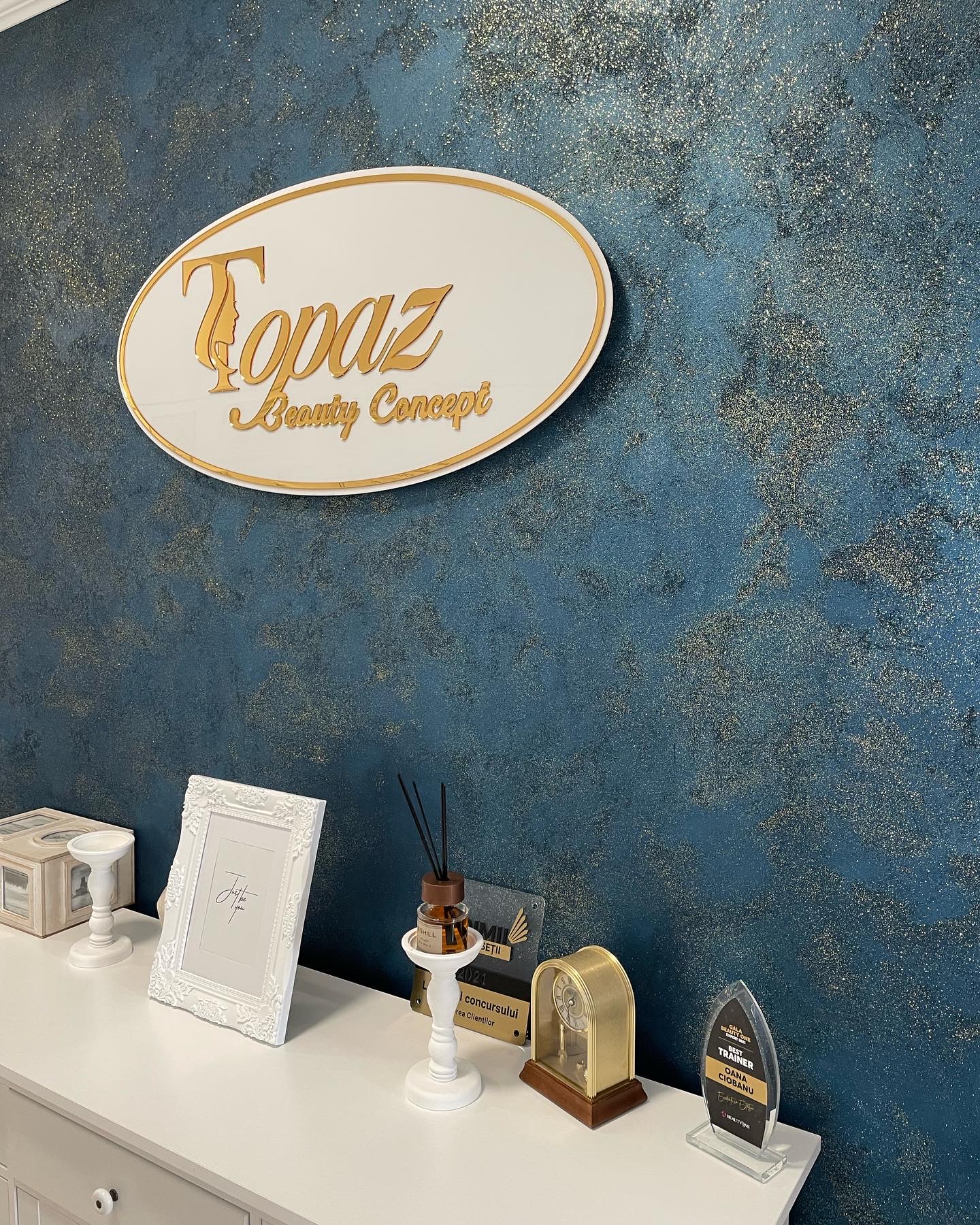 Topaz Beauty Concept
