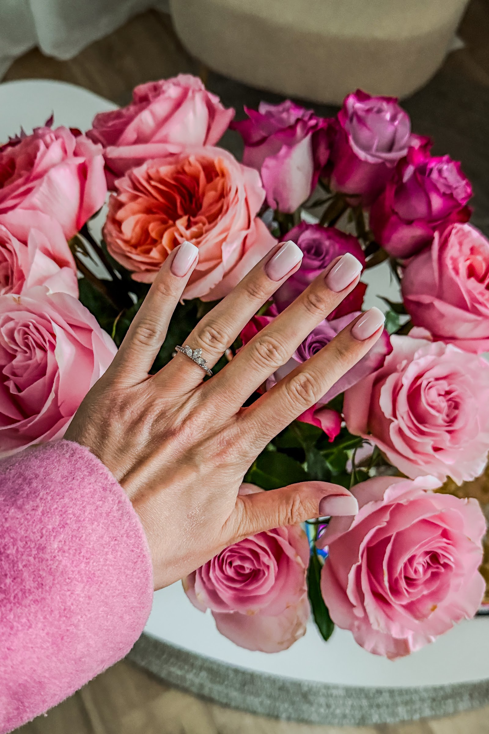 Tête à Tête Nails & Hair Lounge