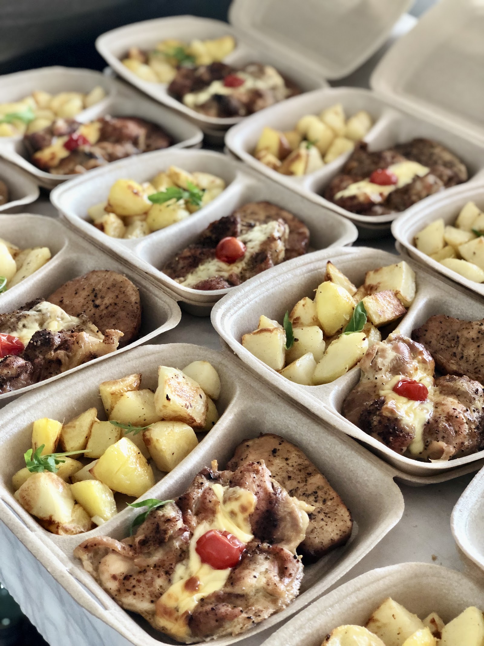 Zestrea Catering