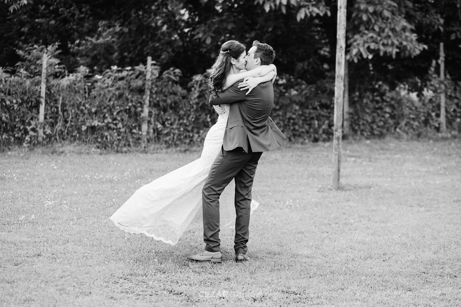 Cezar Buliga - Creative Wedding Photographer