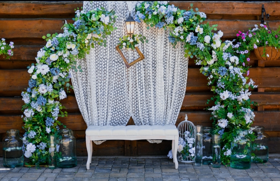 ELEGANCE DECOR