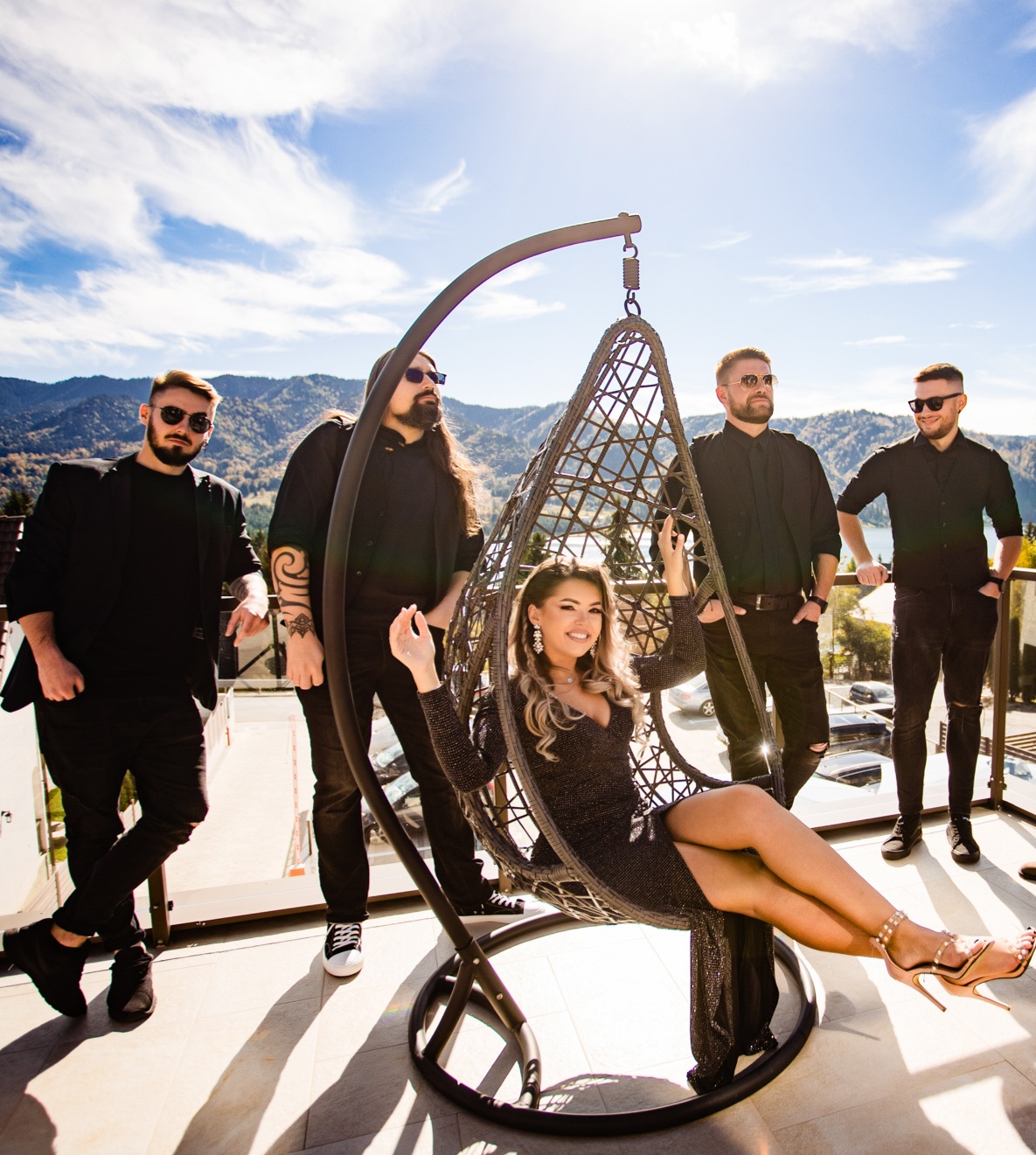 Lia & The Band | Formație Nuntă