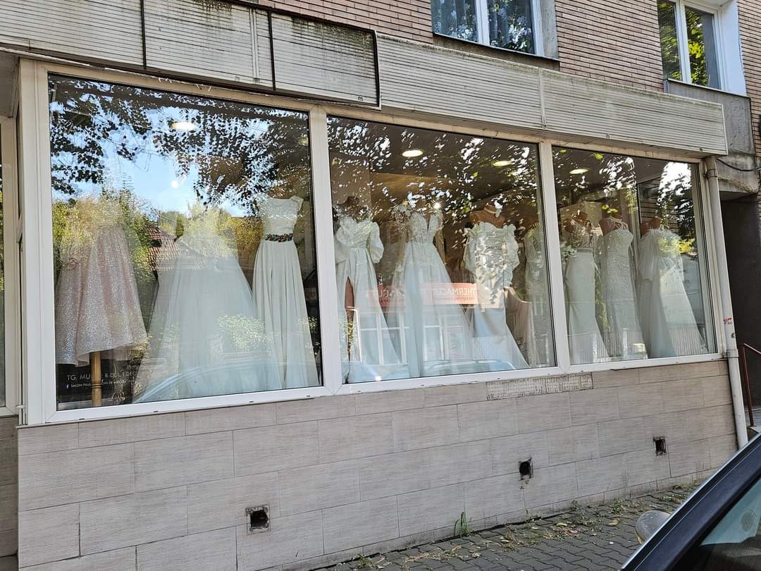 Salon Paula- Rochii de Mireasa Targu Mures & Cluj Napoca