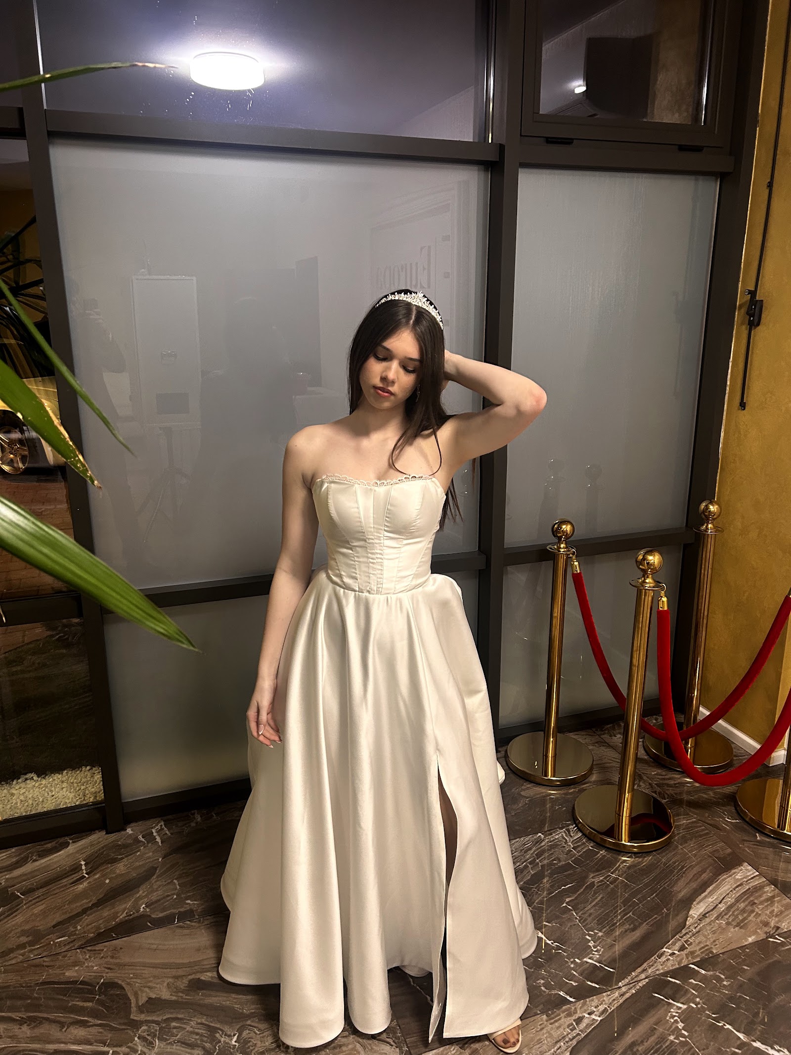 Adeea Fashion - Rochii de mireasa