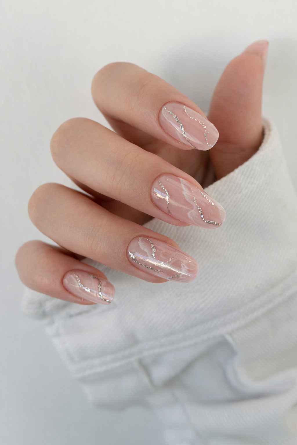 Ionela Suciu Târgu Mureș Nail Artist & Trainer