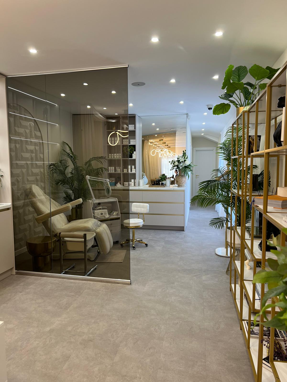 Nail Art Studio Targu Mures