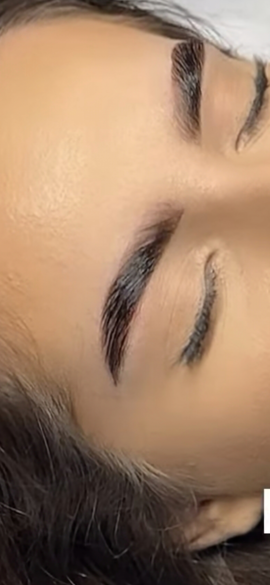 Carina Sava Skin&Brow Artist