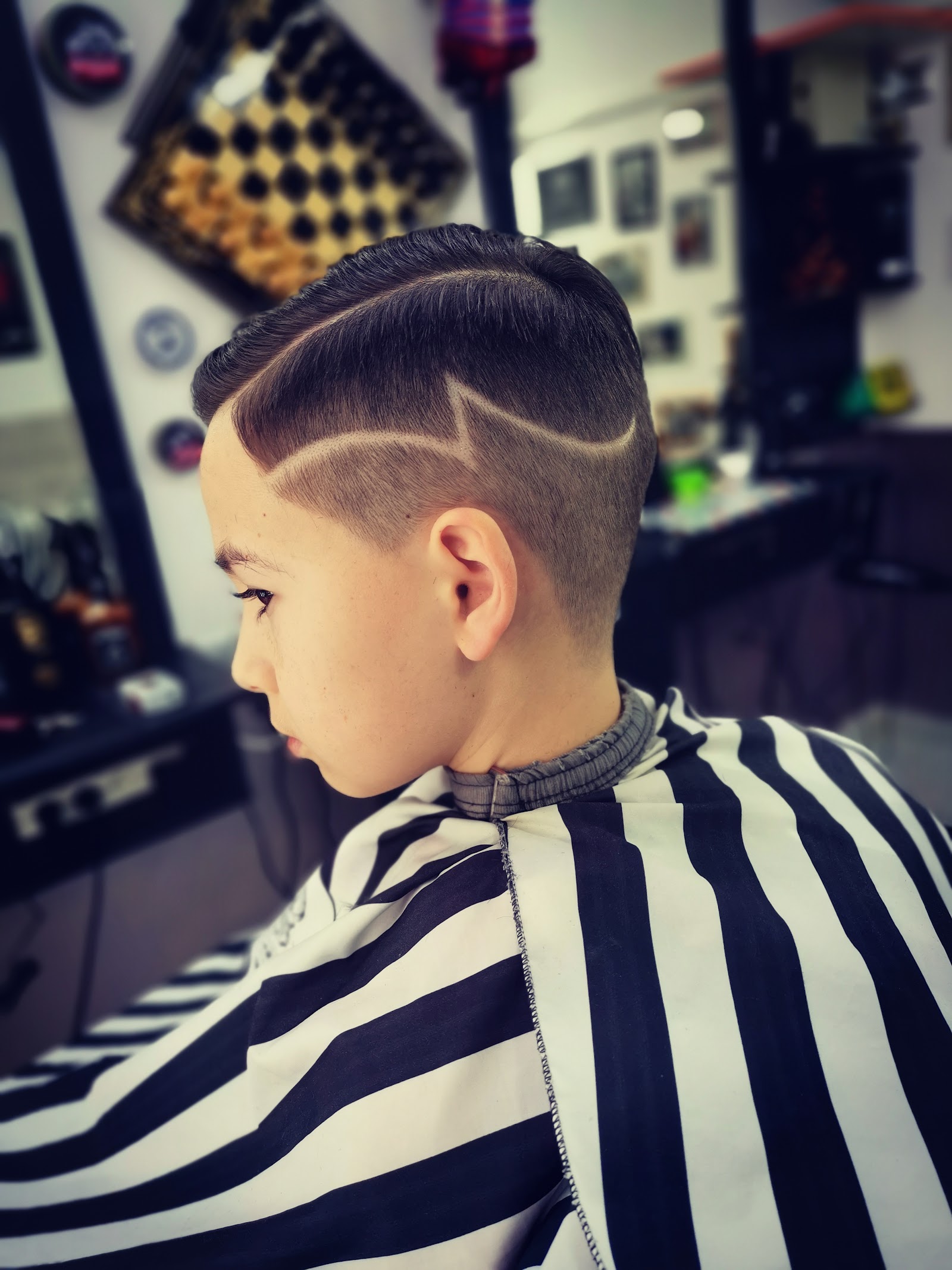 Toth V. Attila - Toty Hair Dresser