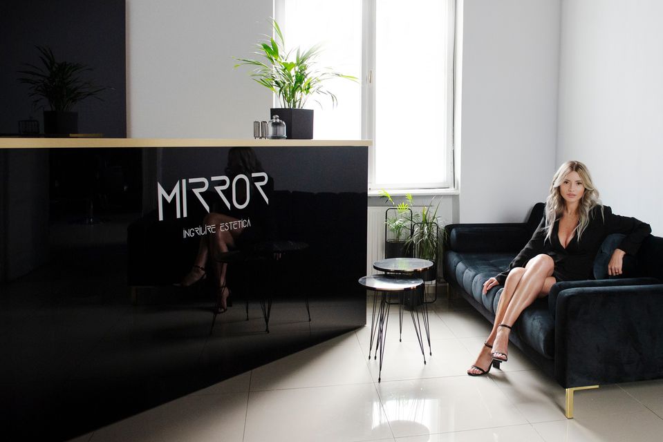 MIRROR - îngrijire estetică
