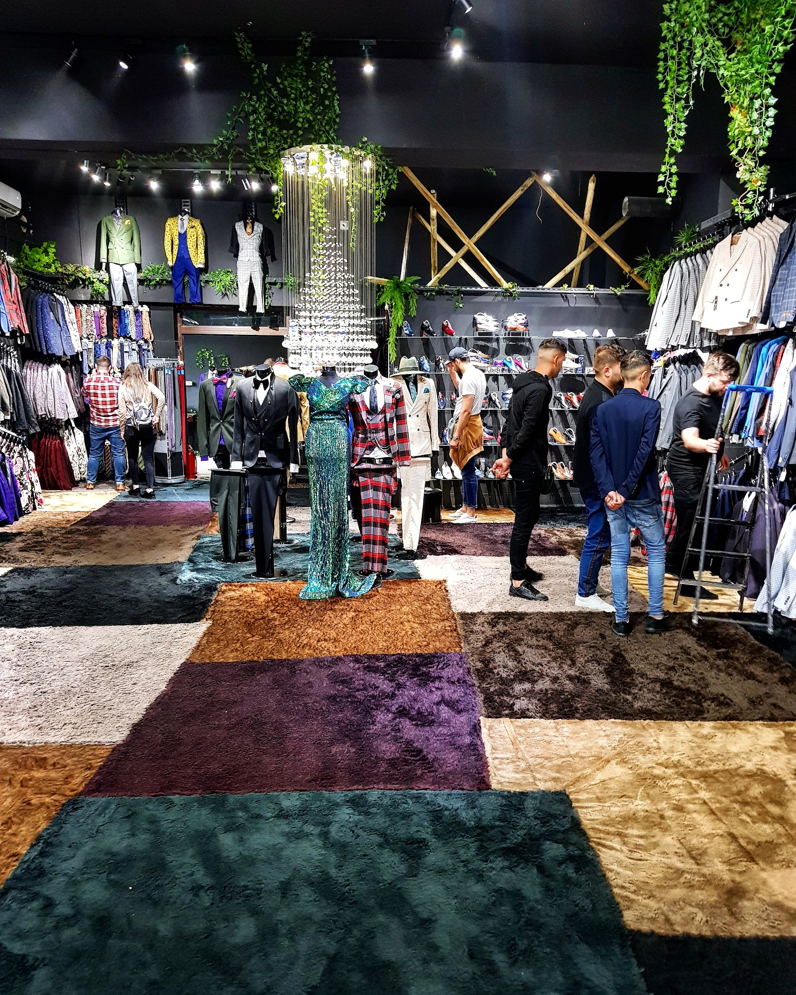 Men With Style Bucuresti