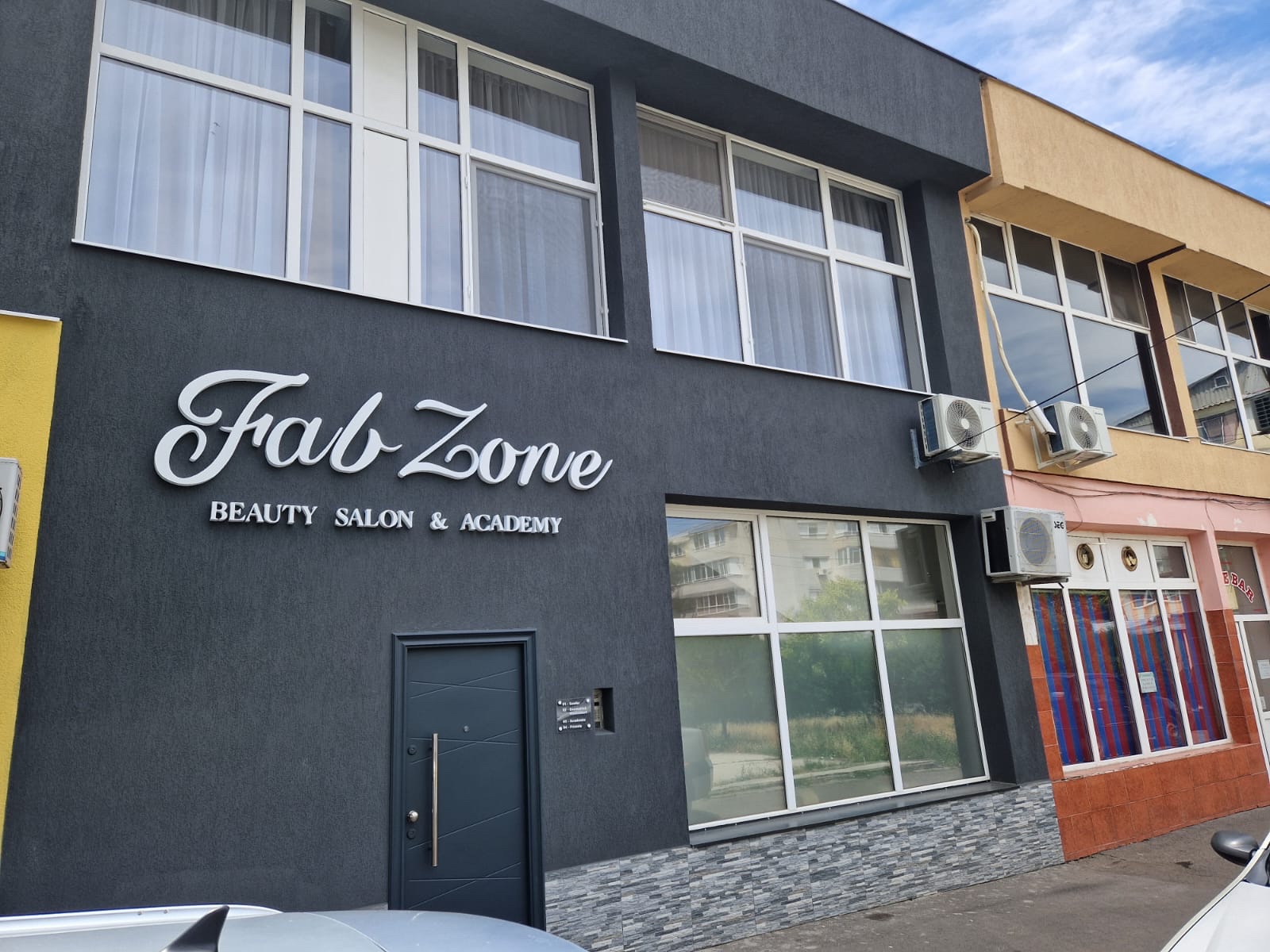 FabZone Beauty Salon & Academy