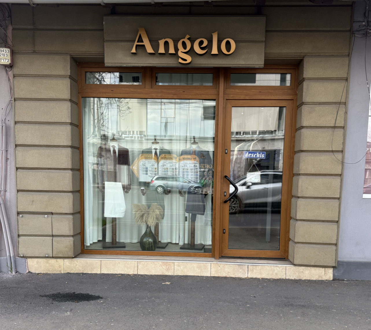 Angelo