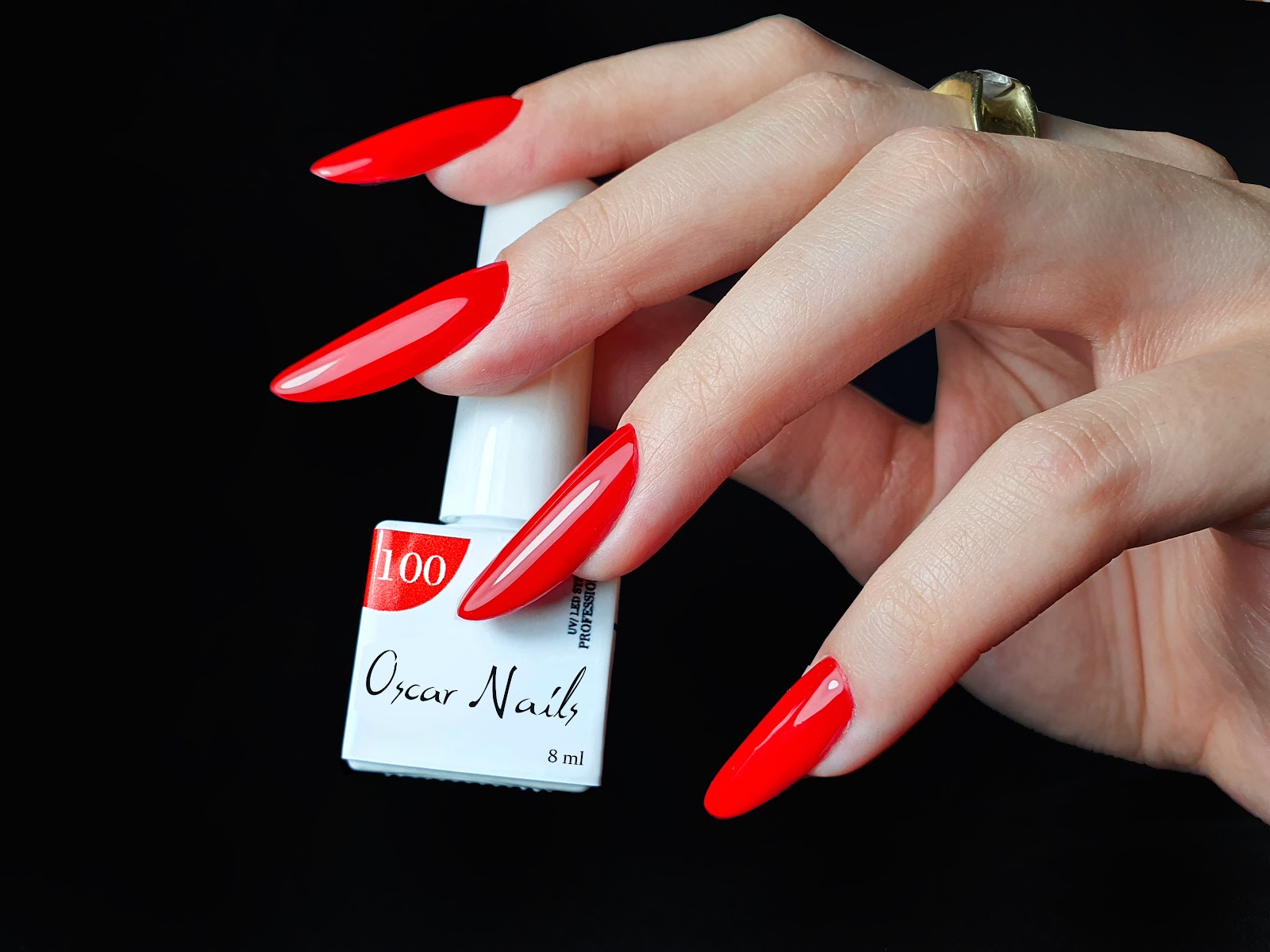 OscarNails